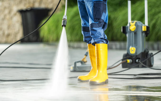 Why Choose Our Certified Pressure Washing Experts for Your Project Needs in South Roxana, IL?