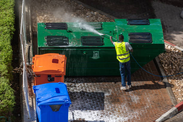 Best Garage Pressure Washing  in South Roxana, IL